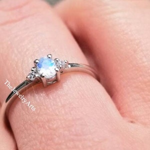 Natural Rainbow Moonstone Ring, Promise Ring, June Birthstone Ring, Oval Cut Moonstone Ring, Engagement Ring, Sterling Silver Ring