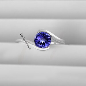 Natural Blue Tanzanite Ring Vintage Ring Genuine Tanzanite Ring Solid Silver Ring Stylish Women Ring Gemstone Jewelry Dainty Ring