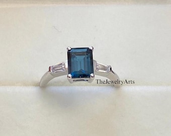 London Blue Topaas, smaragdblauwe steen, topaas jubileumring, sterlingzilver, ring geboortesteen december