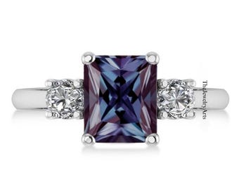 Anillo de alejandrita, anillo de plata para mujer, anillo de plata maciza, anillo de piedra preciosa, anillo delicado, anillo de promesa, anillo minimalista, anillo de compromiso,