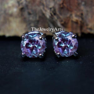 Dainty Alexandrite Earrings, Earrings Alexandrite, Round Cut Purple and Green Alexandrite Earrings, Alexandrite Stud, Alexandrite