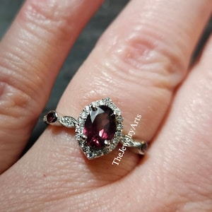 Oval Cut Red Ring, January Birthstone, Sterling Silver Ring, Red Garnet Gifting Ring, Natural Garnet Ring