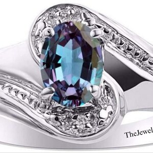 Alexandrite Engagement Ring Solid Silver Ring Alexandrite Ring For Women Lab Alexandrite Ring June Birthstone Anniversary Best Gifts For Her