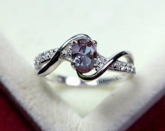 Unique Alexandrite Ring, Engagement Ring, Marriage Proposal Ring, June Birthstone Ring, Vintage Anniversary Gift For Women, Promise Ring
