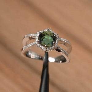 Anniversary Sultanite Diaspore Colors Change Stone Solid 925 Sterling Silver Ring For Wife Round Cut Ring