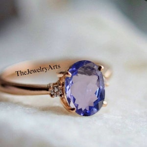 Oval Natural Blue Tanzanite Ring Vintage Unique Tanzanite Ring  Dedicated Tanzanite Ring Dainty Ring  Gemstone Ring Gift for Her