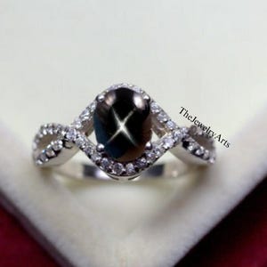Black Lindy Star Elegant Black Star Sapphire in 925 Sterling Silver Ring For Women