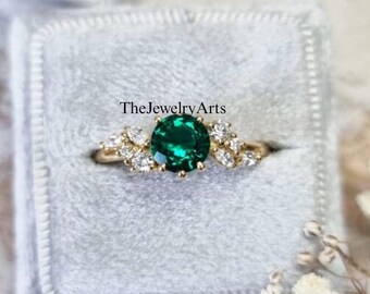 Emerald Ring, Cut Lab Emerald Ring, Emerald Round Ring for Women, Emerald Stacking Ring, Unique Vintage Emerald Ring, Emerald Solitaire