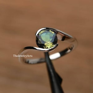 Sultanite Ring-Sultanite Diaspore Colors Change Ring-Colours Changing Ring-Bride Sultanite Ring-Turkey Sultanite-Vintage Sultanite Ring