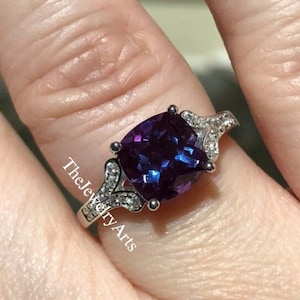 Ring Alexandrite June Birthstone Cushion Cut Gemstone Ring Sterling Silver Solitaire Engagement Ring for Women
