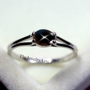Oval Black Star Sapphire, 925 Sterling Silver Ring Lindy Star Ring