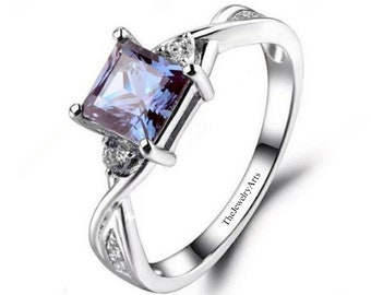 Vintage Alexandrite Ring, Silver Dainty Ring, Engagement Ring, Promise Ring, June Birthstone Ring, Anniversary Gift for Her, Promise Ring