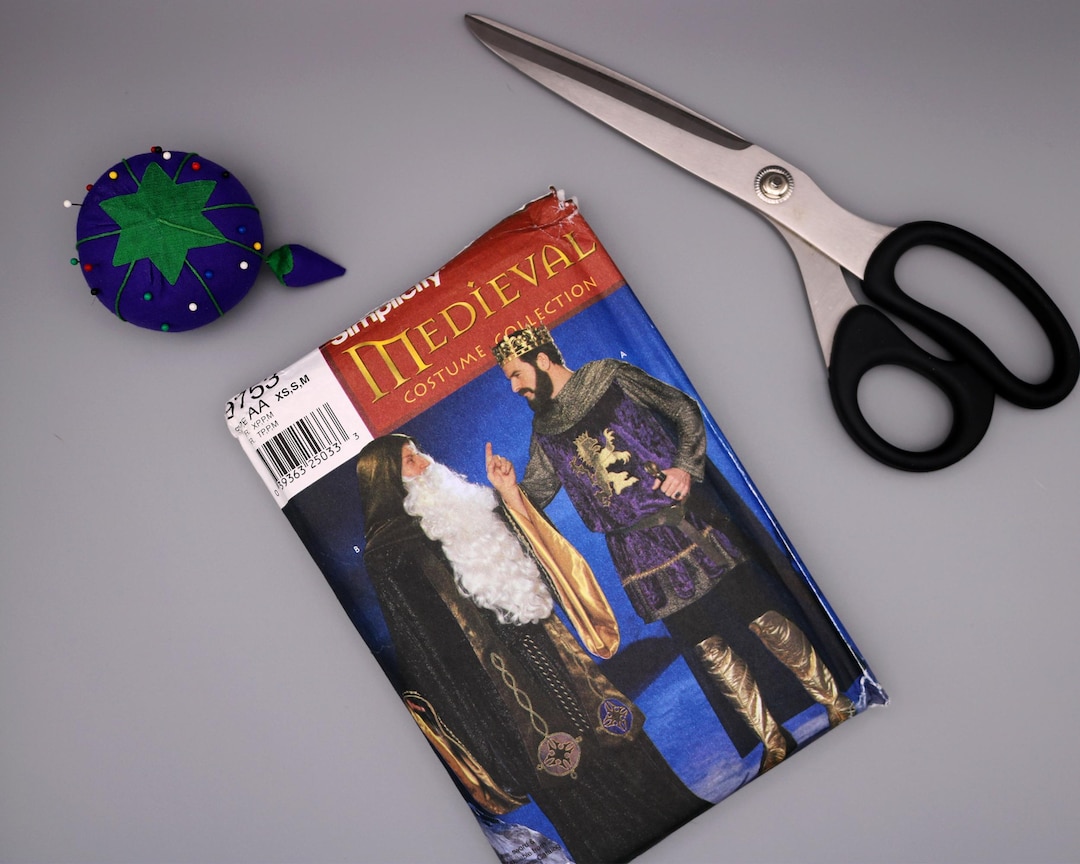 Simplicity Pattern 9753 Vintage Simplicity 9753 Sewing Pattern – Medieval Wizard & King Costume ...