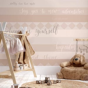 Carta da parati a righe per camerette per bambini Emily Design 76