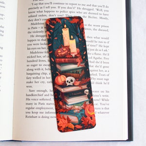 Cute Halloween bookmark  -  Spooky season bookmark - Book lover gift - Fall bookmark - id0147