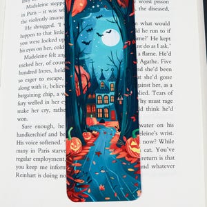 Cute Halloween bookmark  -  Spooky house bookmark - Gothic - Book lover gift - Fall bookmark - id0359