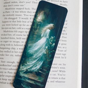 Gothic bookmark - Victorian classic gothic literature bookmark - The Woman in white - Book lover gift - id0109
