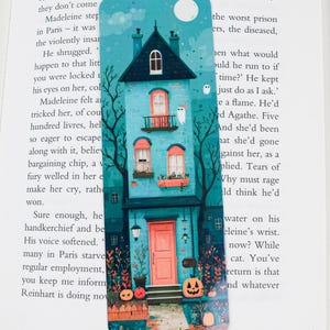 Cute Halloween bookmark  -  Spooky house bookmark - Dark academia - Book lover gift - Fall bookmark - id0364