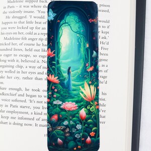 Urocza wiosenna zakładka do książki - Zaczarowany ogród fantasy zakładka do książki - Prezent dla miłośnika książek - Prezent dla czytelnika fantasy - id0290