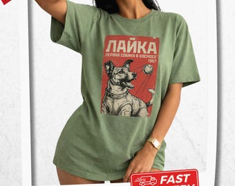 Laika Weltraum Hunde Shirt, Vintage Sowjetunion Poster T-Shirt, Retro Weltraum, Sputnik 1957 Hunde Shirt, UdSSR Weltraum Grafik T-Shirt, Weltraum Liebhaber Geschenk Shirt