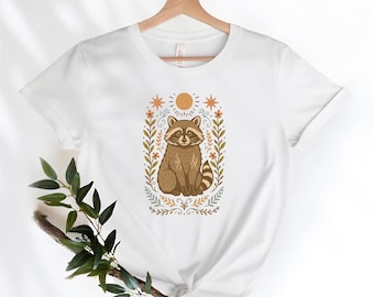 Boho Raccoon Shirt, Cottagecore Animal Tee, Cute Woodland Graphic T-Shirt, Nature Inspired Shirt for Her, Whimsical Raccoon Gift