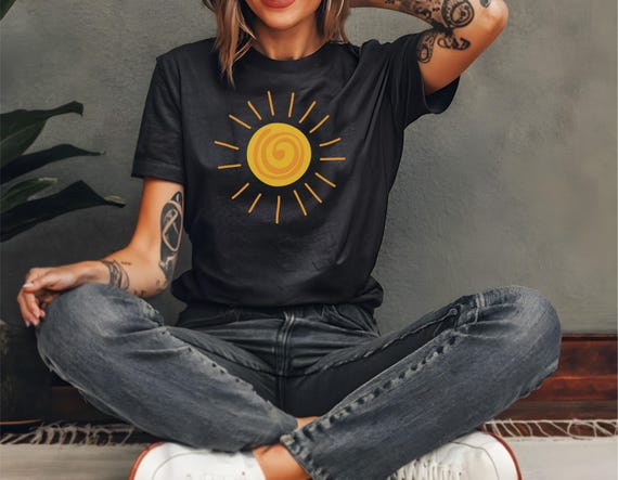 Sunshine Graphic Tee, Boho Sun T-Shirt, Large Sun Graphic Retro Style Shirt, Bohemian Sunshine Lover Shirt, Cosmic Celestial Summer Sun Tee