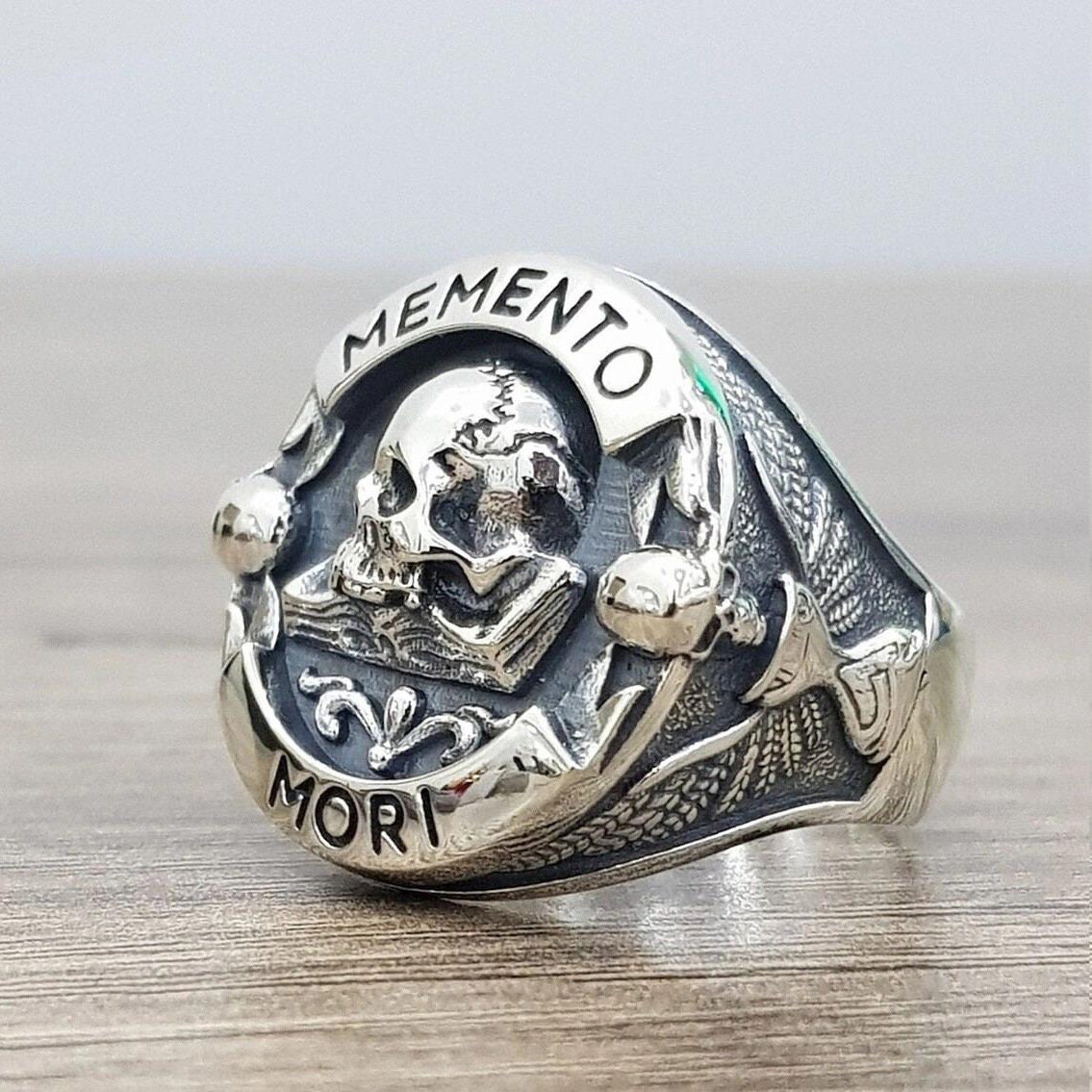 Memento mori outlet coin ring