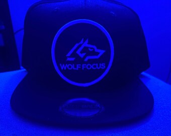 Logo de vêtements Wolf Focus SnapBack Chapeau