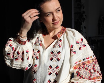 Ukrainian beautiful linen dress with embroidery