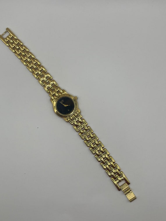 Citizen Elegance” Dainty Gold Vintage Watch with B