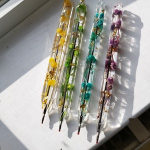 Resin floral pens
