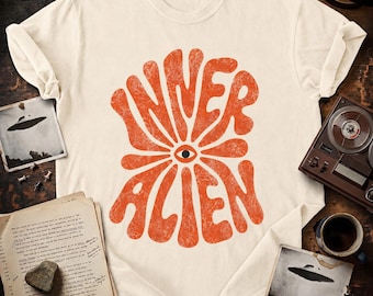 Boho Inner Alien T Shirt Retro UFO Graphic Tee All Seeing Eye Hippie Festival Shirt Unisex Comfort Colors 1717