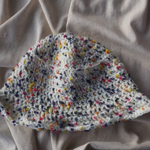 Handgehäkelter Sonnenhut, Sonnenhut, Sonnenhüte, crochet bucket hat, häkelhut, häkelhüte, crochet hat bunt