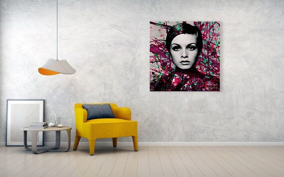 Motif Portrait Miss Twiggy Extreme Splash Red Gallery Print