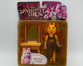 Palisades Miss Piggy EB Exclusive Series One from 2002 | The Muppet Show 25 Years | Dressing Room Table, Hand Mirror and Logo Base