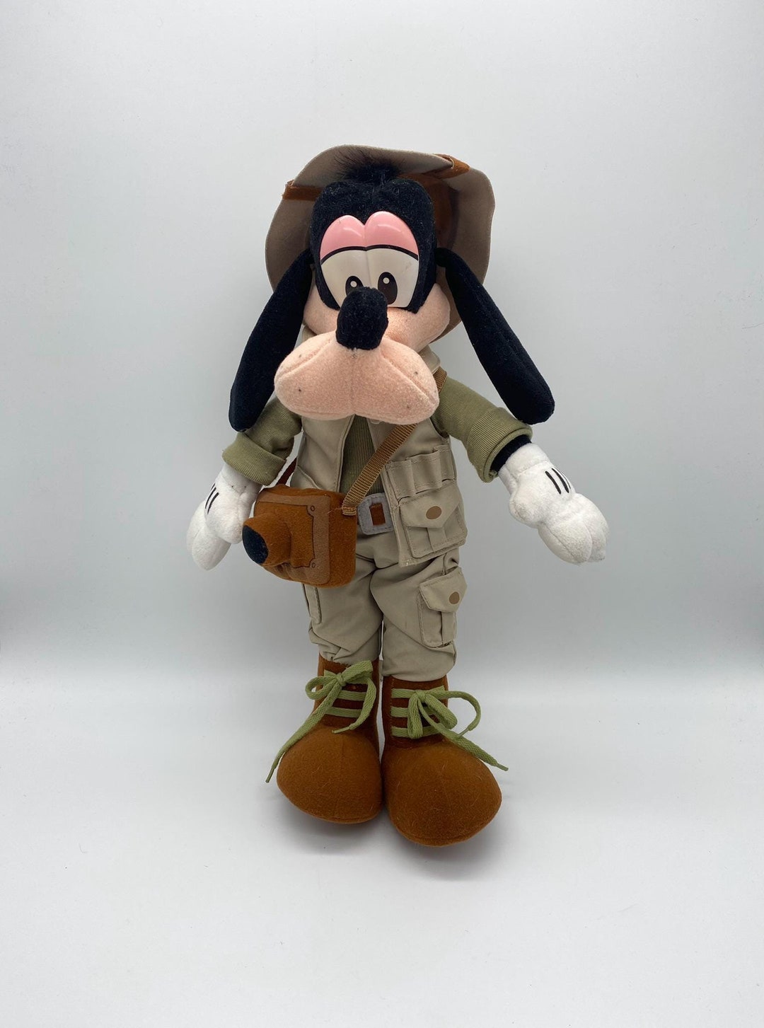 Goofy Safari Plush With Binoculars Walt Disney World Animal Kingdom ...
