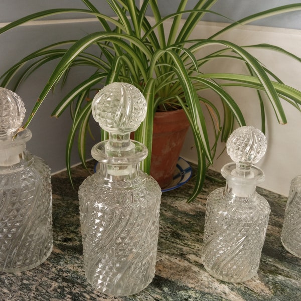 Ensemble de 4 flacons de toilette en verre ciselé - Flacons de parfum - Années 30\40