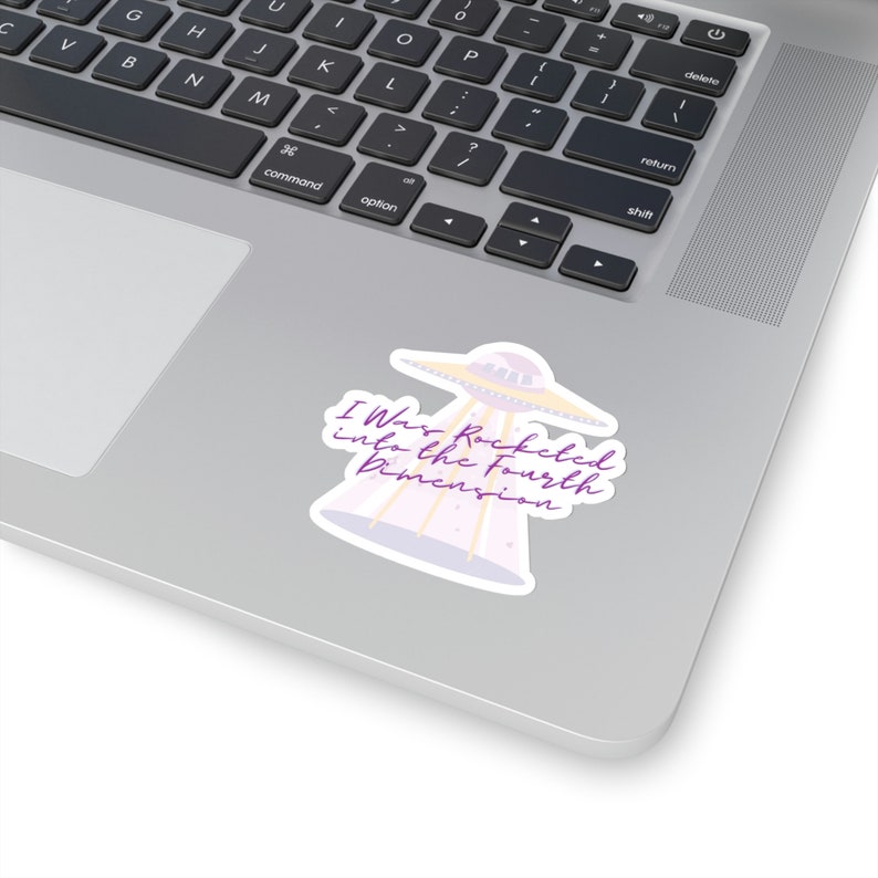 Migliora il tuo viaggio di recupero con un adesivo fustellato AA Big Book Reference Kiss - Perfetto per laptop, bottiglie d'acqua e altro! immagine 2