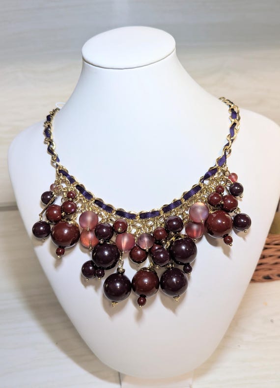 4 Red Statement Necklaces. - image 3