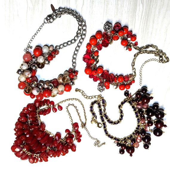 4 Red Statement Necklaces. - image 1