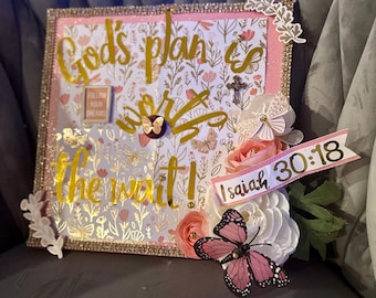 Adorno floral para birrete de graduación cristiano / Hecho a mano, inspirado en la fe