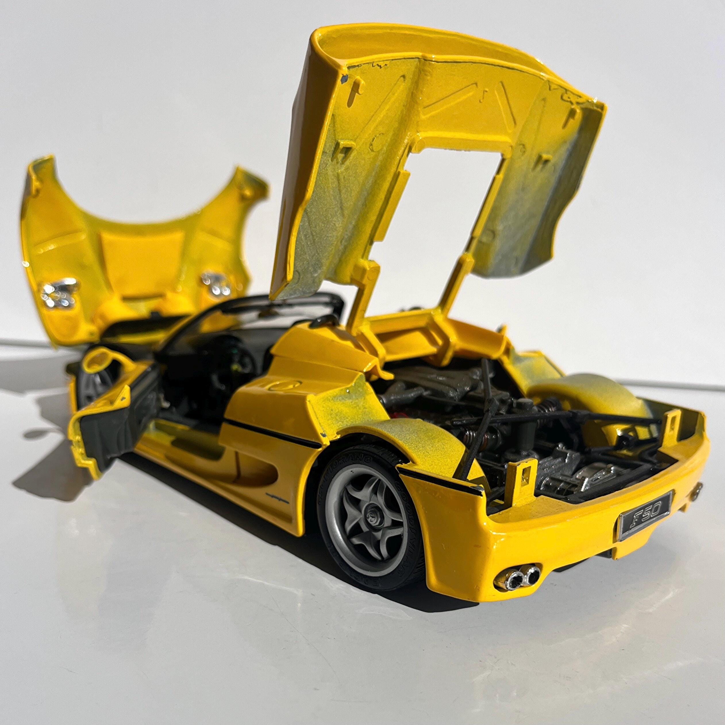 フェラーリF50ダイキャストモデルカー、マイスト1 18スケール