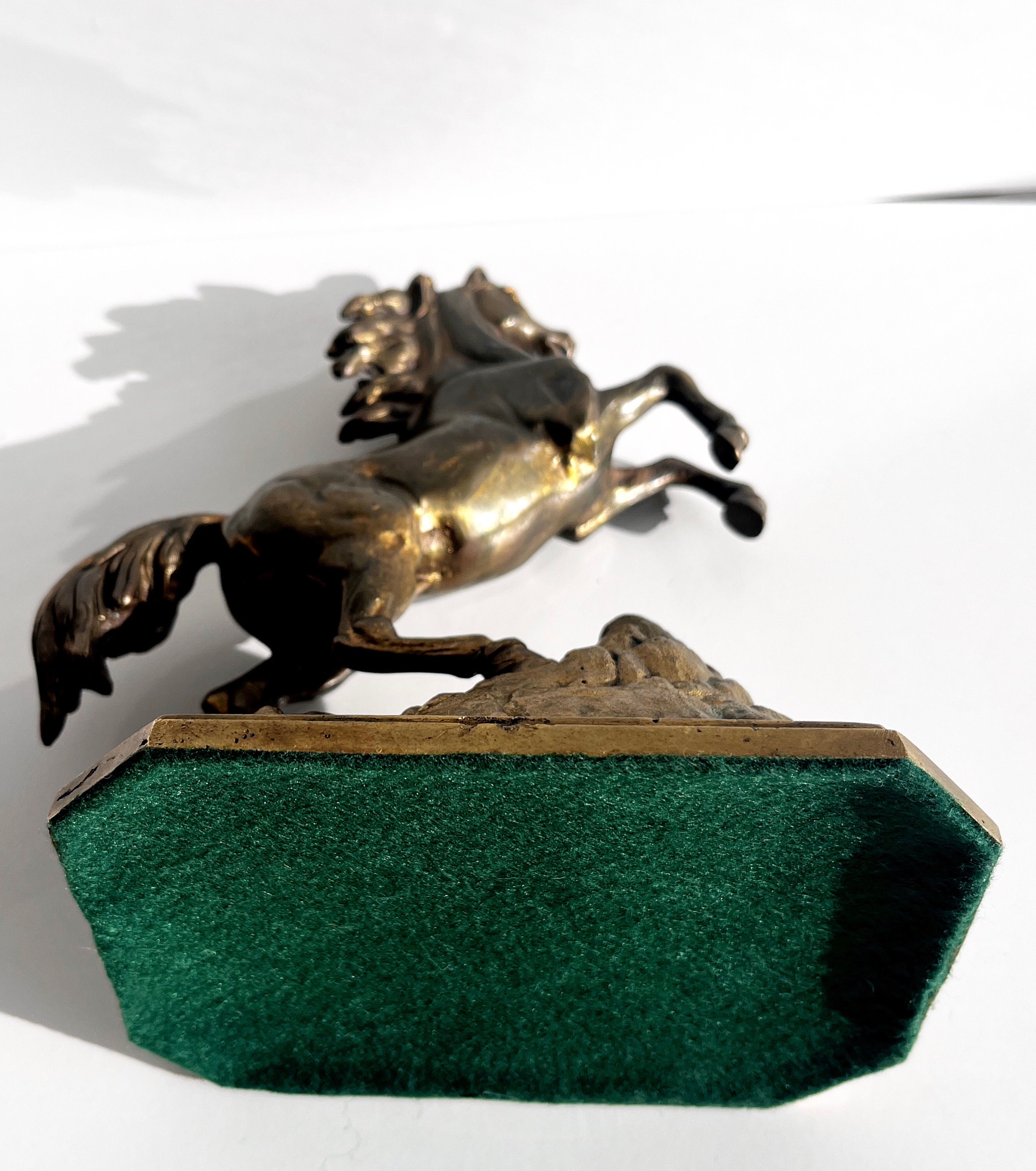 立ち上がる馬の像 - 室内装飾用の牡馬彫刻 - 卓上ブロンズ彫刻