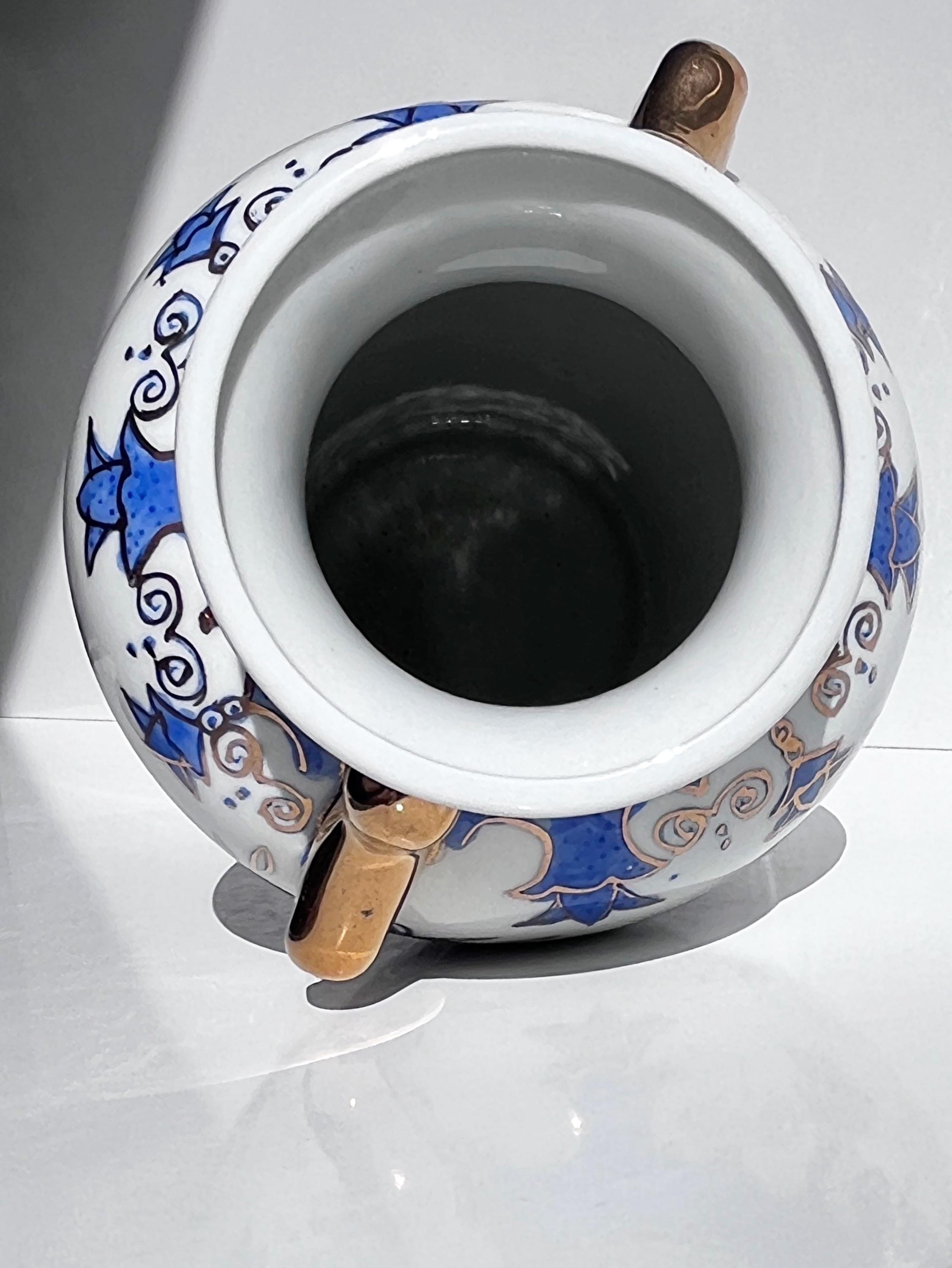 景徳鎮磁器の花瓶、コバルト色の龍と花の巻物、1970年代の中国輸出用