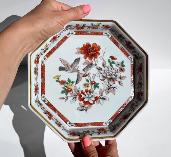 Vista Alegre Magnólia Porcelain Octagonal Plate, Decorative Floral