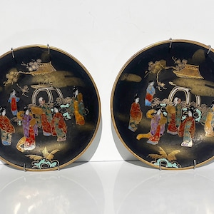 Vintage Japanese moriage porcelain hanging plates, hand-painted geisha scene, red mark 七七七多村, 1950s Japan, rare collectible pair, Asian art