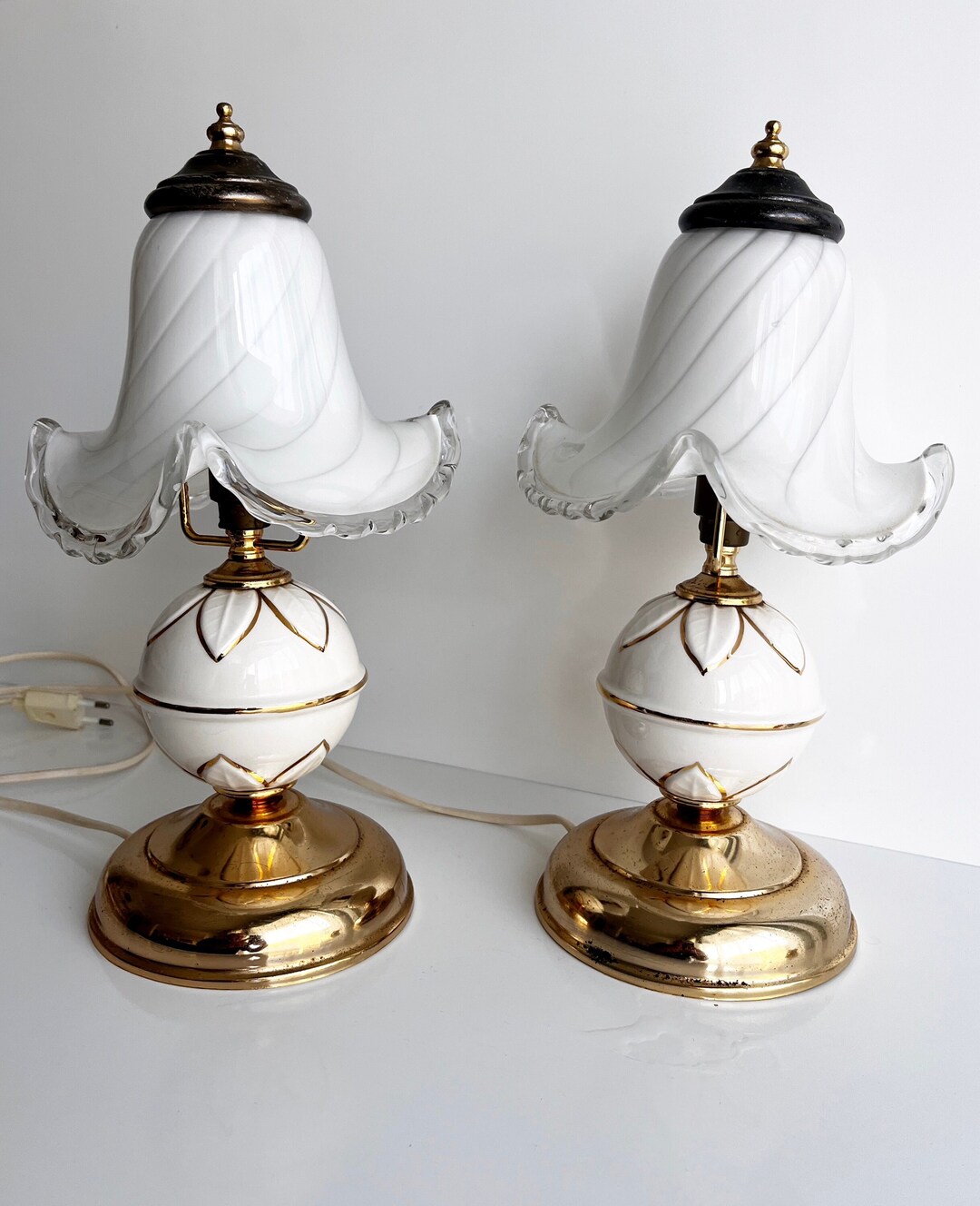 Vintage Bedside Lamps — free download