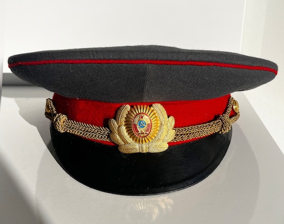 Stylish Army Cap Collection: Explore Our Range of Trendy Stylish Army Cap Collection: Explore Our Range of Trendy