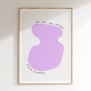 Süßer Flieder Kunstdruck, süßes Zitat Poster, Evolve or Sattler, dänischer Pastell Kunstdruck, positives Zitat Kunst, inspirierender Druck - Digital Download