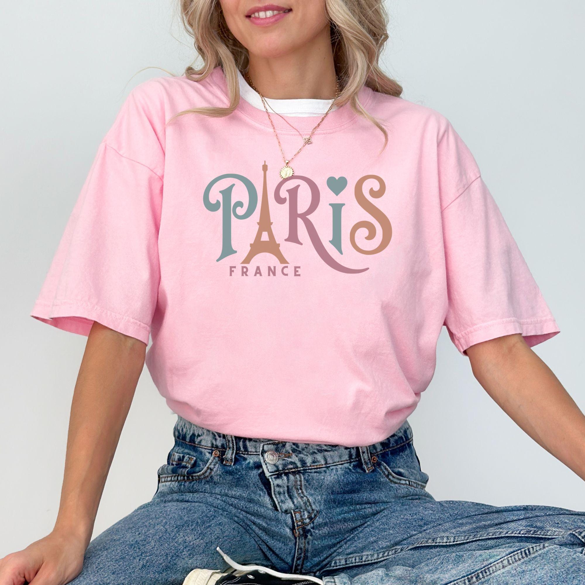 Comfort Colors Paris Eiffel Tower T-shirt French Paris Trip Shirt Trendy Paris Trip Tshirt Gift Old Money Aesthetic Girls Trendy Travel Tee